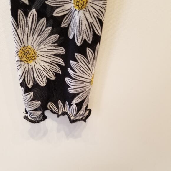 Forever 21 Sheer Floral Stretch Crop Top Size S - Picture 8 of 9